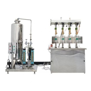 <span class=keywords><strong>Machine</strong></span> de remplissage semi-automatique de boissons gazeuses professionnelle à pression pneumatique pour vin, bière et soda, avec cylindre de CO2. - Product Image 1
