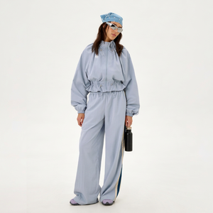 Conjunto Deportivo de 2 Piezas para Mujer, Color Azul Claro, 100% Algodón, Manga Larga, con Cremallera, Capucha, Corte Holgado, Transpirable, con Bloques de Color - Product Image 1