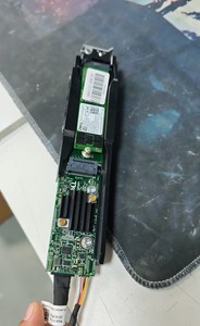 การ์ดบูต PowerEdge R760 BOSS-N1 RAID 1 พร้อม SSD NVMe Gen4 M.2 ขนาด 960GB จำนวน 2 ตัว - Product Image 3