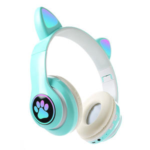Auriculares superventas de fábrica OEM, bonitos auriculares con orejas de <span class=keywords><strong>gato</strong></span>, coloridos auriculares de alta fidelidad para juegos, iluminación multicolor - Product Image 2