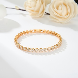 Pulsera romántica de tenis para mujer, chapado en oro de 18 quilates, moda, Zirconia cúbica, flor, cadena, enlace, ODM, pulsera de circón, joyería, diamante - Product Image 4