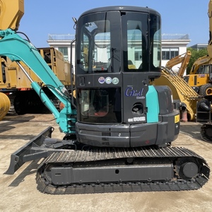 Mini-excavatrice KOBELCO SK50SR d'occasion, excavatrice sur chenilles hydraulique de 5 tonnes, matériel de construction - Product Image 1