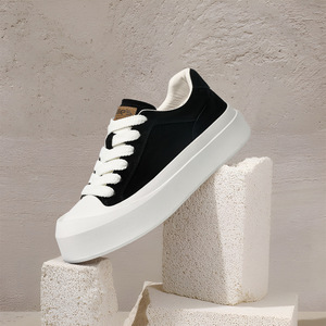 Men's Korean Style Trendy <b>Sneakers</b> Low Top Solid Color Mid Heel Flat Heel Canvas Shoes Fashionable Versatile Biscuit Shoes - Product Image 1