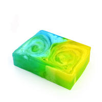 Sabun Mandi Multi-Warna dengan Minyak Esensial untuk Membersihkan Wajah dan Tubuh