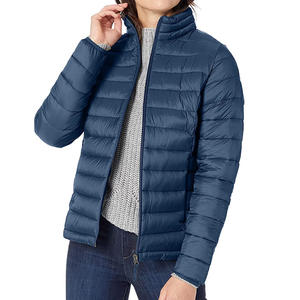 Chaqueta Acolchada para Mujer Snowy Trail con Ajuste Relajado, Cálida, Ligera y Acogedora, Ideal para Uso Diario, Viajes de Fin de Semana y Actividades al Aire Libre - Product Image 5