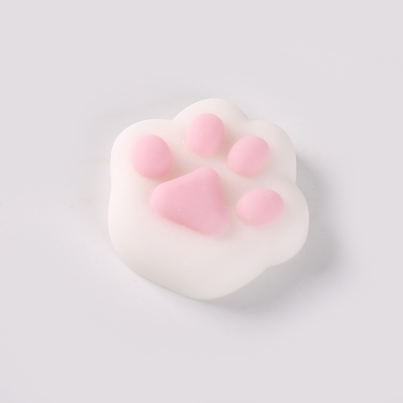 White cat claw point