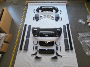 Nuovi Kit Carrozzeria Dinamici di Alta Qualità per RR <span class=keywords><strong>Evoque</strong></span> 2010-2016, Aggiornamento Paraurti, Griglia, Luci LED, Parti Auto Non Verniciate - Product Image 6