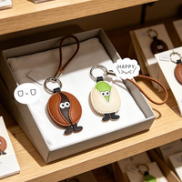 Vente en gros usine Porte-clés créatif en cuir motif pistache et café, avec expression amusante de dessin animé, pendentif pour clé de voiture, breloque de sac pour couple et ornement
