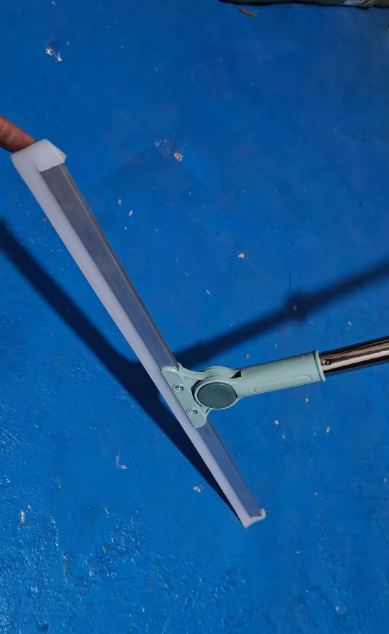 35cm telescopic water wiper