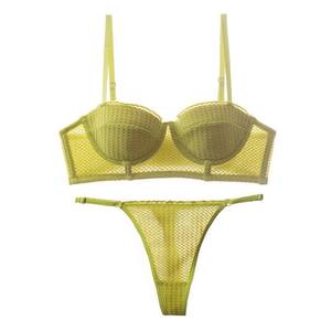Nouvelle Collection Lingerie Femme : Ensemble Soutien-Gorge à Armatures et Bretelles Ajustables avec Bonnets en Coton Fin et Culotte String - Product Image 1