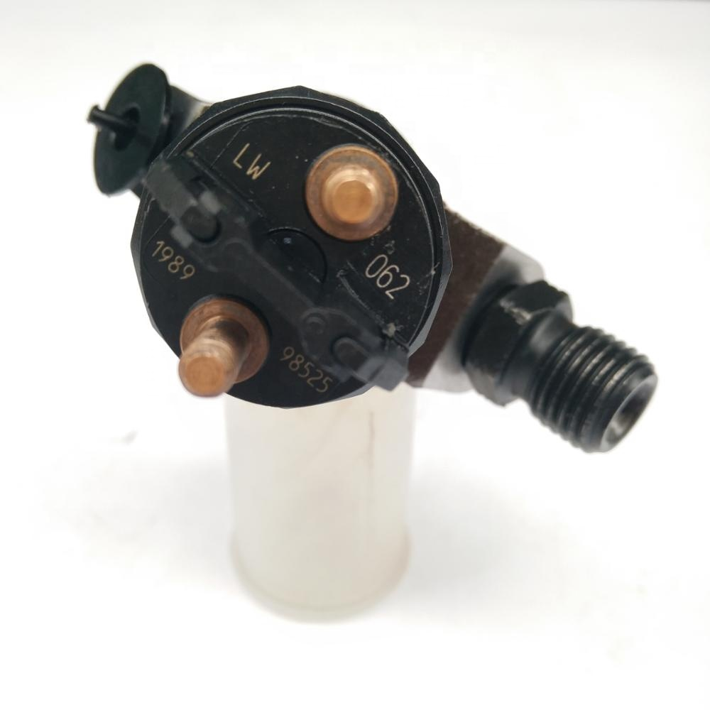 common rail injector 0445120062 V837069326 injector for Agco  Fendt WEICHAI diesel fuel injector nozzle 0445120062 V867069326