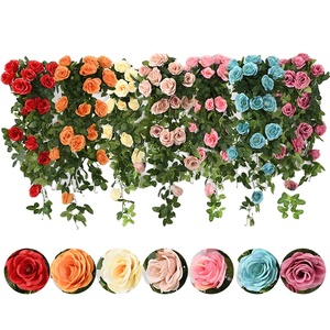 18 Nụ Hoa Hồng Nhân Tạo Treo Tường giỏ hoa đặt hoa lụa hiện đại kéo dài 3-5 năm phòng khách tốt nghiệp - Product Image 1