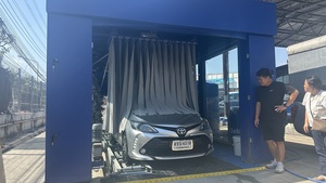Système d'équipement de <span class=keywords><strong>lavage</strong></span> de voitures électrique, prix direct usine, machine de <span class=keywords><strong>lavage</strong></span> de voitures à 14 brosses, tunnel de <span class=keywords><strong>lavage</strong></span> automatique avec souffleur d'air et brosses de séchage - Product Image 3