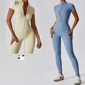 2024新しいヌード感半袖ワンピースフロントジップヨガボディスーツ女性用4ウェイ伸縮性ロングレングスジムジャンプスーツ