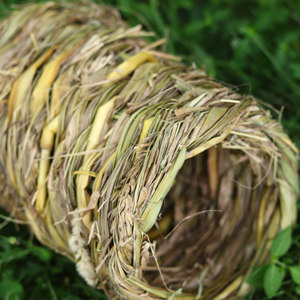 Produttori all'ingrosso mano a mano canale di paglia <span class=keywords><strong>letto</strong></span> gatto coniglio criceto <span class=keywords><strong>letto</strong></span> di <span class=keywords><strong>montagna</strong></span> in erba di <span class=keywords><strong>montagna</strong></span> tessuto stile pastorale <span class=keywords><strong>letto</strong></span> - Product Image 4