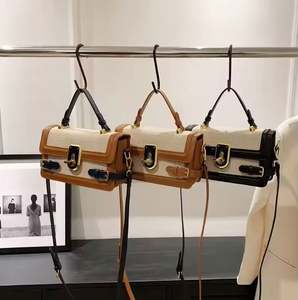 Petits sacs en paille tendance pour femmes, sacs à bandoulière d'été, sacs de voyage et portefeuilles pour femmes - Product Image 2