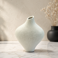 Vase à fleurs en céramique blanc cassé mat de luxe ARM LVG, style nordique, forme organique irrégulière, en porcelaine, pour décoration intérieure, vases de designer floraux