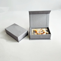 Boîte de papier spéciale personnalisée de luxe avec couverture en lin pour cadeaux boîte de papier de haute qualité avec couvercle magnétique boîte cadeau