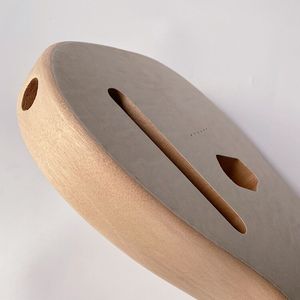 Cuerpo de guitarra Alder de repuesto sin acabar TL con chapa acolchada - Product Image 6