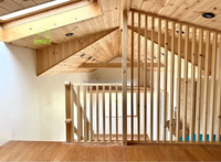 Petite maison alternative au logement traditionnel-Structure de conteneur en acier et en bois avec un design moderne pour une utilisation dans une villa et un appartement