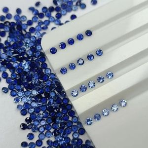 Natürlicher Saphir loser Edelstein, 0,9-2,5 mm runder blauer Saphirstein, A+ Qualität (Herkunft Sri Lanka) - Product Image 1