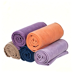 Tapis en microfibre premium antidérapant avec points en silicone, séchage rapide, absorbant, pour le yoga chaud, le Pilates, la gym, personnalisable - Product Image 4