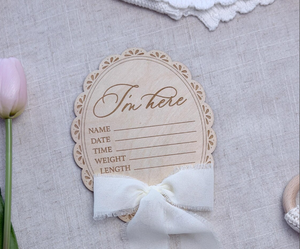 Targa Statistiche Nascita Neonato 'I'm Here', Placca Personalizzata per Annuncio Nascita, Oggetto Fotografico Ospedaliero - Product Image 2