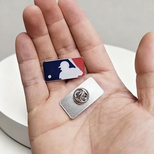 Broches de Béisbol Vintage Personalizados al por Mayor, Insignias de Metal Esmaltado, Artesanías Metálicas de Lujo para Fanáticos del Deporte - Product Image 4
