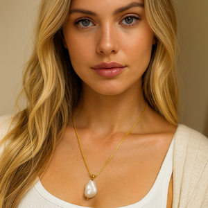 สร้อยคอจี้มุกบาร็อคทรงใหม่ ดีไซน์หลากหลาย ทำจากมุกน้ำจืดแท้ เกรด 3A ขนาด 2.5-4 มม.-10 มม. สีขาว/ชมพู รุ่น Third Pearls - Product Image 1