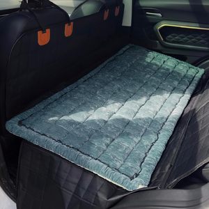 Tapis de voyage antidérapant pour animaux de compagnie, lit pour chien à carreaux pour siège arrière de voiture, housses de siège de voiture pour chien en fourrure lavables et personnalisables - Product Image 1