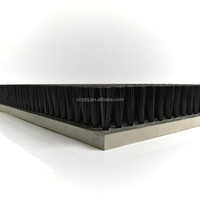 Panneau de brosse en nylon industriel plat perforé CNC pour table de tourelle, base en PVC, robuste, OEM, noir, longueur des poils 8 mm, finition de surface