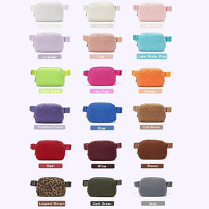 Çok Amaçlı Açık Hava Omuz Göğüs Çantası Kadınlar İçin Çapraz Askılı Çanta Polar Sherpa Bel Çantası - Product Image 3