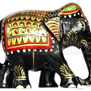 Statue d'éléphant en bois artisanale, sculptures florales et animalières complexes, sculpture décorative en bois du Rajasthan, décoration d'intérieur - Product Image 1