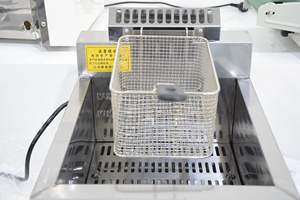 CHUANGYU Hotel Restaurant 12L <span class=keywords><strong>Friteuse</strong></span> à panier unique <span class=keywords><strong>Friteuse</strong></span> à puce électrique <span class=keywords><strong>Friteuse</strong></span> <span class=keywords><strong>Friteuse</strong></span> pour équipement de cuisine - Product Image 5