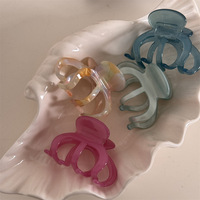 Pince à cheveux Genya élégante et personnalisée en acétate, motif citrouille colorée, pour femme, pince crabe, pince à cheveux pour l'arrière de la tête