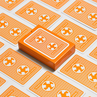 Cartes à jouer au poker en plastique de luxe de taille personnalisée conception étanche de qualité supérieure avec logo personnalisé pour casino pour parties de jeu