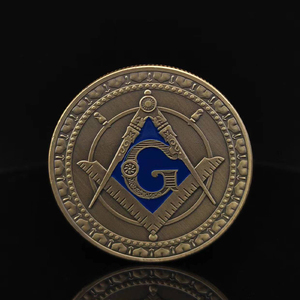 Insignia de Metal masónica de diseño libre personalizado, moneda de colección de oro estampada - Product Image 1