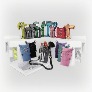 Sac à outils de <span class=keywords><strong>coiffeur</strong></span> en cuir avec 7 poches Fermeture à boucle Modèle de marque OEM Vente en gros disponible Personnalisation ODM/OEM - Product Image 6