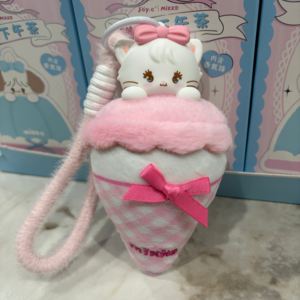 Figura de Peluche Perfumada Mikko de Colección de Moda - Set de 6 Muñecos Únicos en Caja Sorpresa de Té de la Tarde, Incluye un Muñeco Secreto Potencial - Product Image 5
