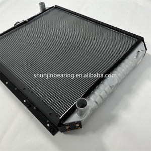 Ekskavatör PC200-6 radyatör su tankı 20Y-03-21510 su soğutma satır radyatör 20Y-03-21510 su inşaat makine parçası - Product Image 3