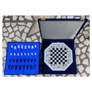 Plateau d'échecs octogonal, à incrustation en marbre blanc, de couleur blanche - Product Image 1