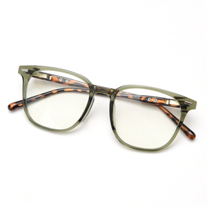Gafas de Lectura Retro HBK con Armazón Grande TR90 para Hombre y Mujer, Óptica para <span class=keywords><strong>Miopía</strong></span> con Lentes Negros o Transparentes, Armazón Óptico de Color Retro - Product Image 2