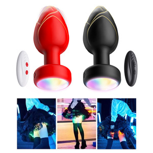 sexspielzeug für den po Bunte Po-Analplugs Sexspielzeuge auf rosa isoliertem Hintergrund  3D-Illustration Leerer Platz für Ihren Text main image 1