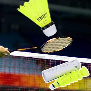 Volant de <span class=keywords><strong>badminton</strong></span> en nylon jaune durable avec un vol stable et une haute élasticité pour l'entraînement en intérieur/extérieur et les jeux amateurs - Product Image 5