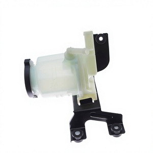 Réservoir de liquide de direction assistée 44360-48030 pour Toyota Highlander 2001-2008 en plastique avec bouchon - Product Image 3