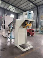 Machine d'emballage de précision durable pour le remplissage et la fermeture de produits tels que les graines de soja, le maïs, les noix, les aliments pour animaux et les engrais composés