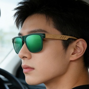 Gafas de Sol para Hombre, Protección UV400, Montura de PC, Lentes AC con Espejo Verde, para Conducir, Pescar, Viajar, Atuendos de Moda - Product Image 1