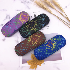 กล่องใส่แว่นตาซินเผิงลายพิมพ์ลายทางสีสันสดใสแบบพกพาสำหรับแว่นตา - Product Image 2