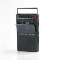 Lecteur de cassettes portable rétro avec haut-parleur intégré, appareil d'enregistrement et de lecture audio pour les étudiants, l'étude et l'usage quotidien