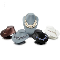 DOC – colliers en cuir PU pour exposition de bijoux, vente en gros